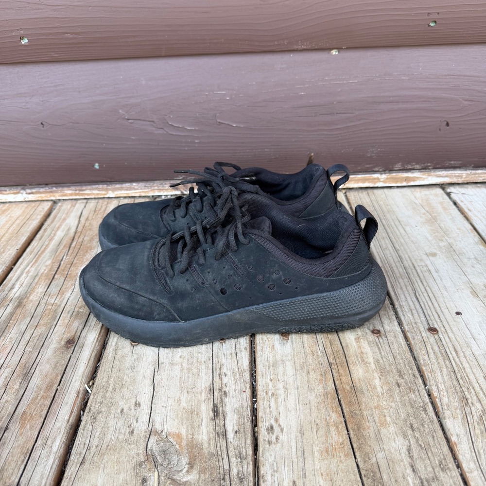 Crocs On the Clock Work Sneakers Womens Sz 11 Black Lace Up Comfot